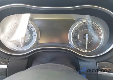 2017 Chrysler 300C z USA, uszkodzony, nr VIN 2C3CCAET9HH616868